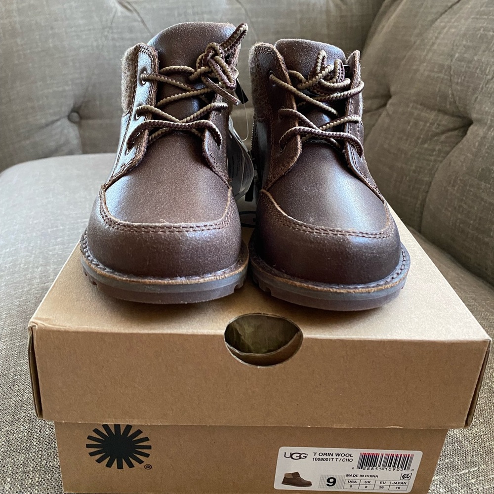 Ugg boy boots